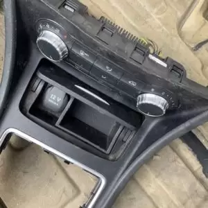 MERCEDES A 200 W176 2015-2018 ΧΕΙΡΙΣΤΗΡΙΑ ΚΛΙΜΑΤΙΣΜΟΥ
