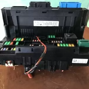 BMW X3 F25 X4 F26 2016-2019 ΚΟΥΤΙ ΑΣΦΑΛΕΙΩΝ 9315150 ΚΑΙ ΜΟΝΑΔΑ ΑΝΕΣΗΣ 17794410