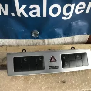 MERCEDES W203 ΠΙΝΑΚΑΣ ΕΛΕΓΧΟΥ ΔΙΑΚΟΠΤΩΝ 203870151
