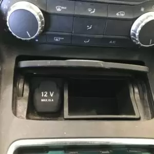 MERCEDES BENZ A CLASS W176 2018 ΣΤΑΧΤΟΘΗΚΗ ΚΟΝΣΟΛΑΣ A1766802000