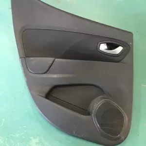 RENAUT CLIO IV 2021 ΕΣΩΤΕΡΙΚΗ ΕΠΕΝΔΥΣΙ ΠΙΣΩ ΑΡΙΣΤΕΡΗΣ ΠΟΡΤΑΣ (ΤΑΠΕΤΣΑΡΙΑ) 829A1938R