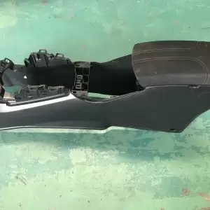 NISSAN QASHQAI J11 2019 ΚΕΝΤΡΙΚΗ ΚΟΝΣΟΛΑ ΜΕ ΥΠΟΒΡΑΧΙΟΝΙΟ 969304EA0A